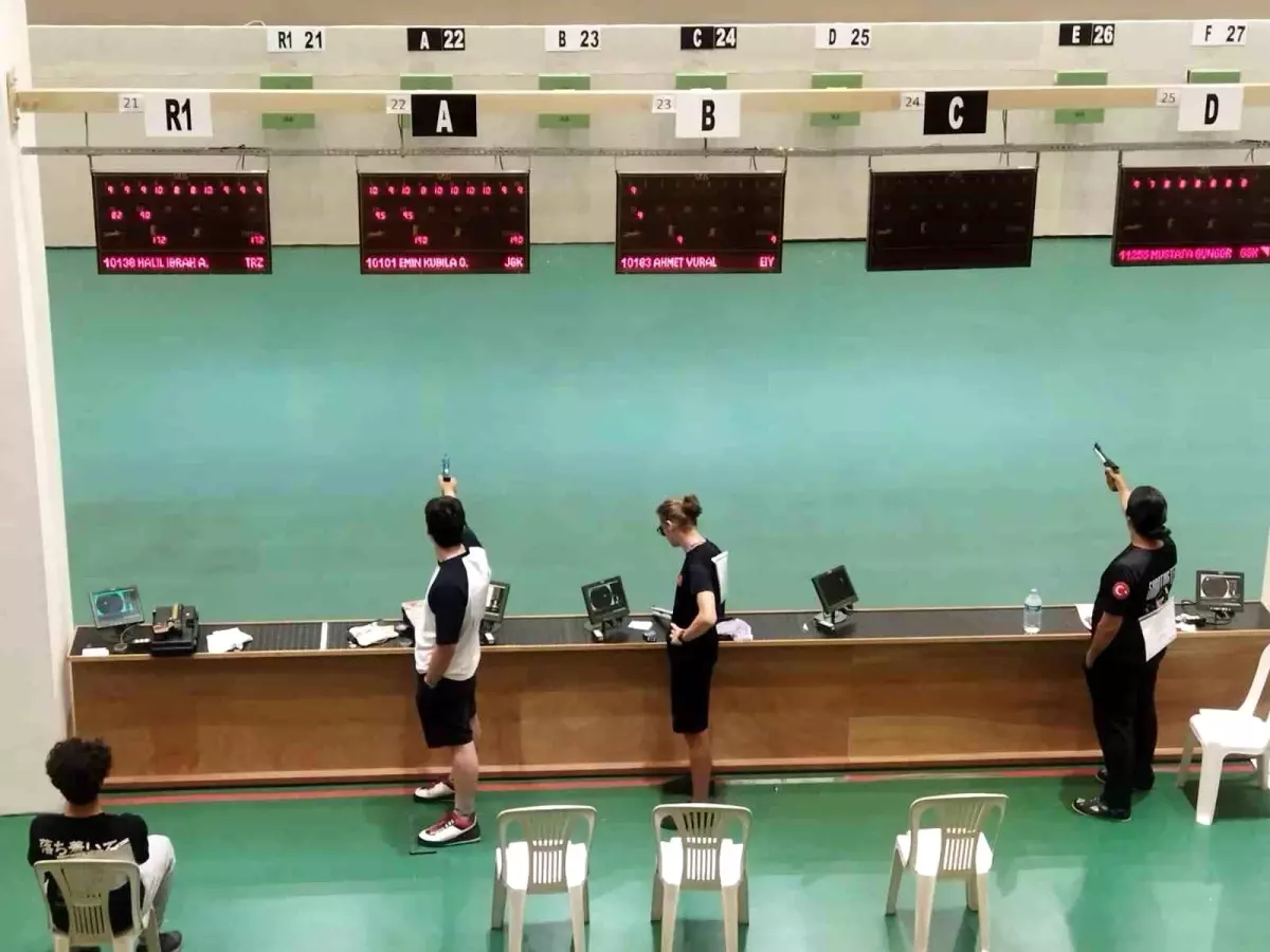 Mersin’de Havalı ve Ateşli Silahlar Gençler ve Yıldızlar Zafer Kupası Başladı