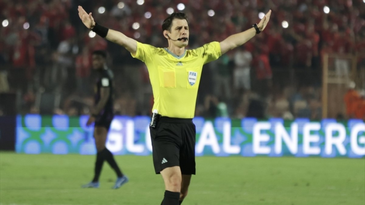 Halil Umut Meler’in yönettiği maçta Al Ahly, Al Ain’i yendi