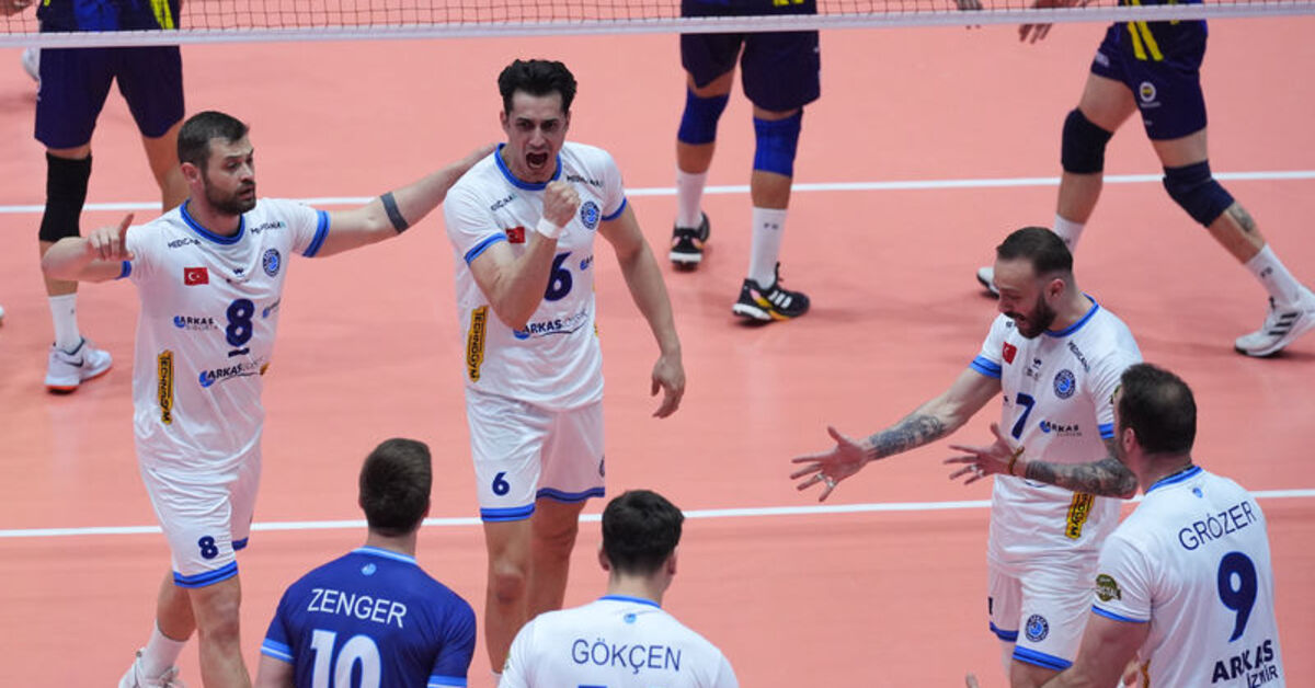 Arkas Spor: 3 – Fenerbahçe Medicana: 2 | MAÇ SONUCU