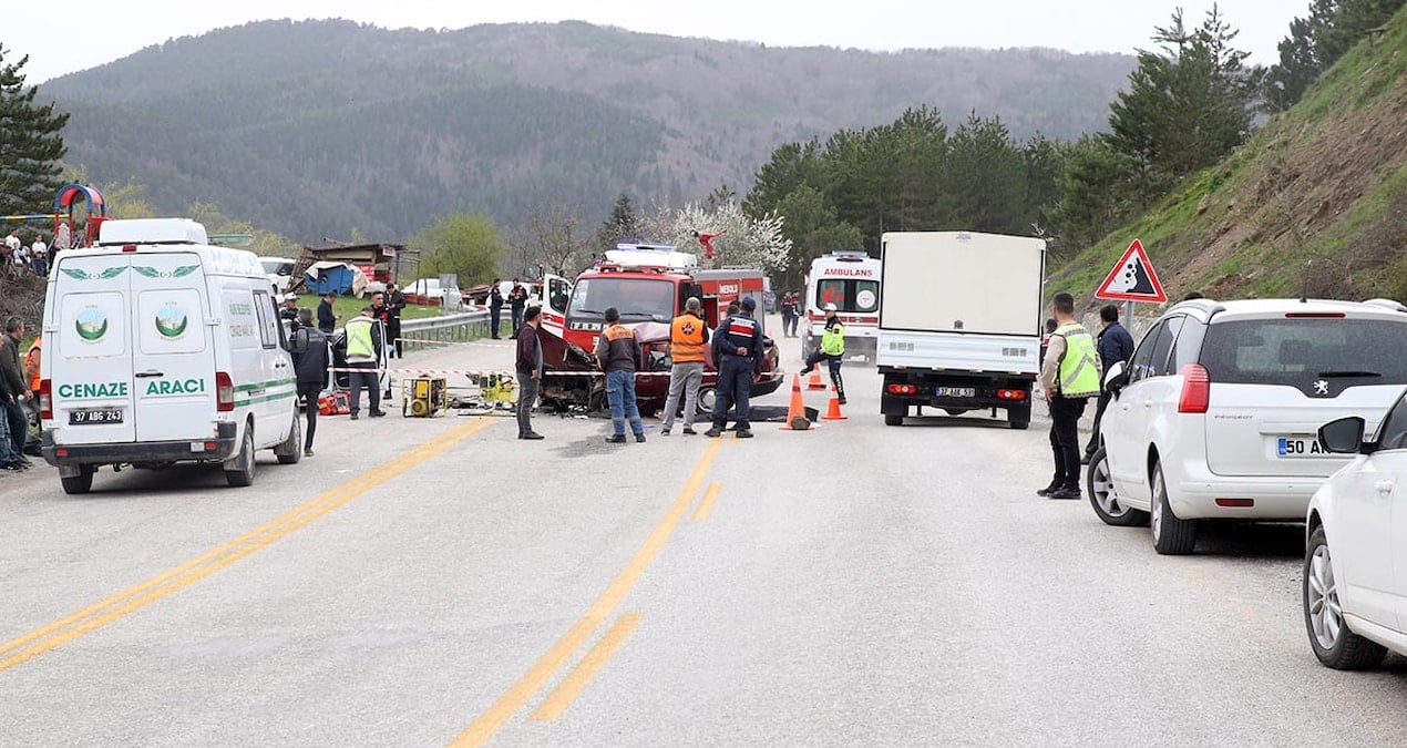 Bayram gününde yürek yakan kaza! Bayram heyecanı zehir oldu